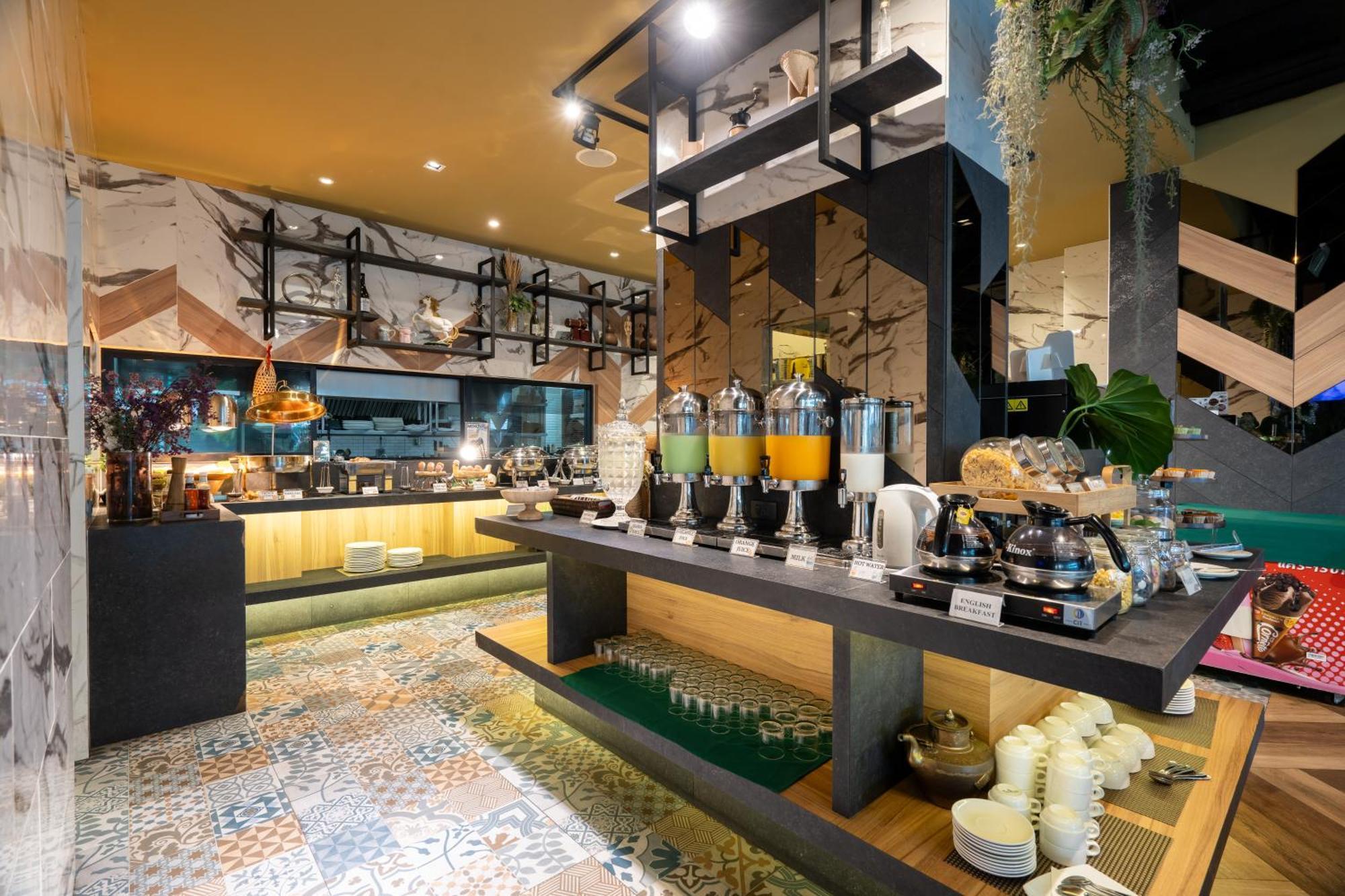 Rak Elegant Отель Patong